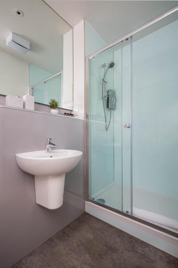 Modern Studio Apartment In Prime Central Location เอดินบะระ ภายนอก รูปภาพ