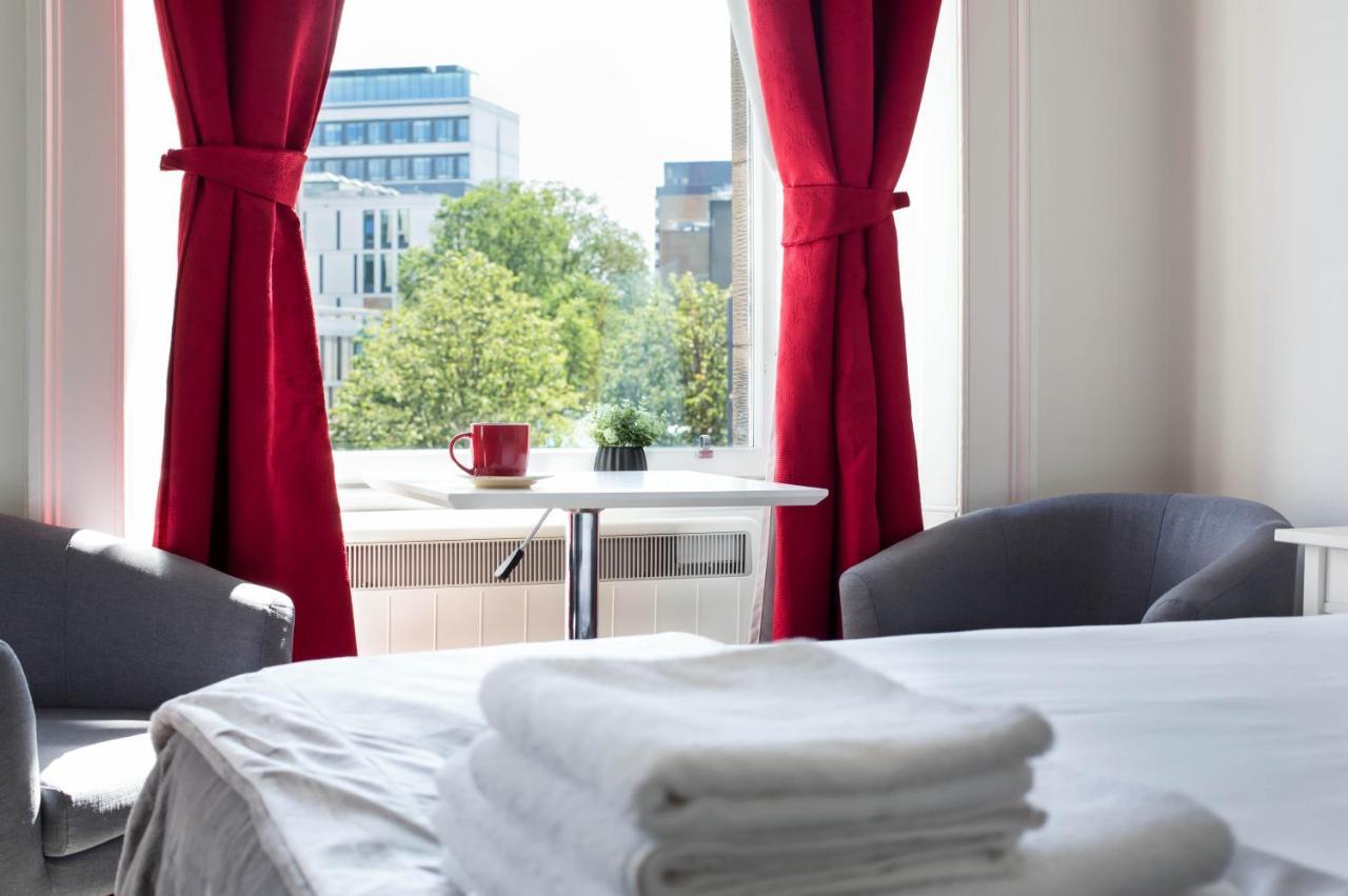 Modern Studio Apartment In Prime Central Location เอดินบะระ ภายนอก รูปภาพ